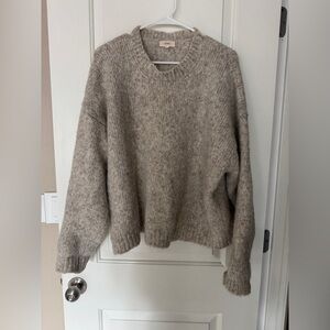 OZMA Gray Crew Neck Sweater